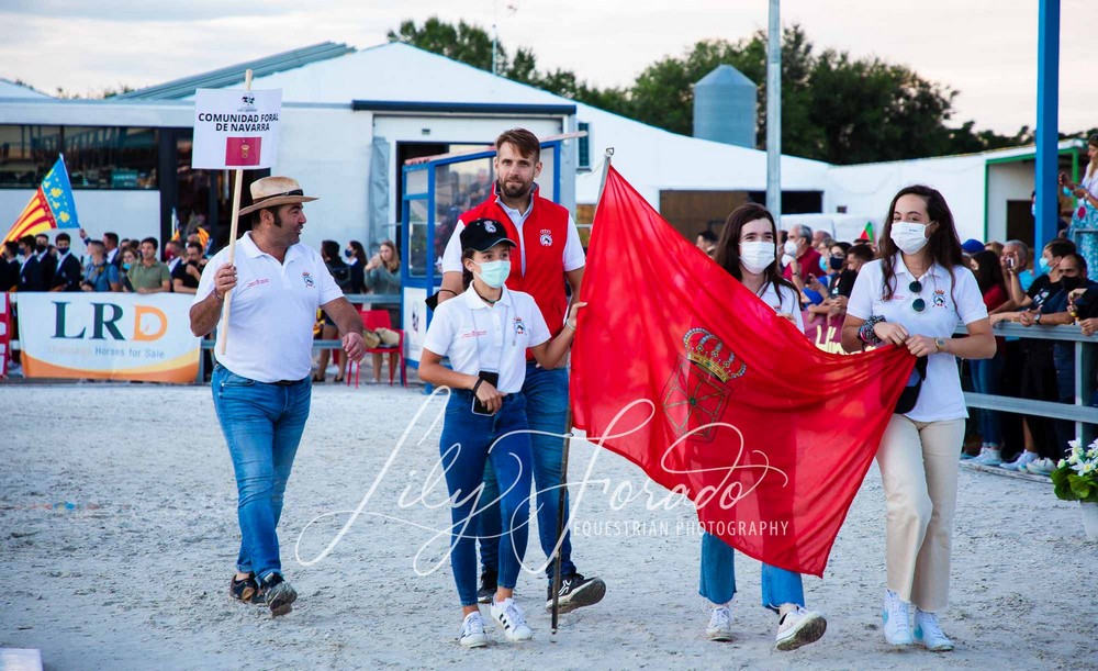 Dos amazonas navarras debutan en el Campeonato de Espa&ntilde;a de Doma Clasica